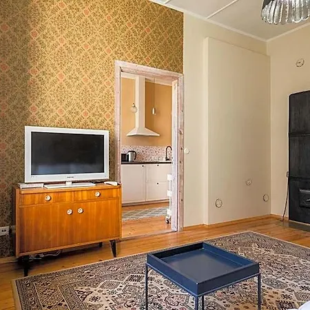 Cosy With Courtyard In Historic Building