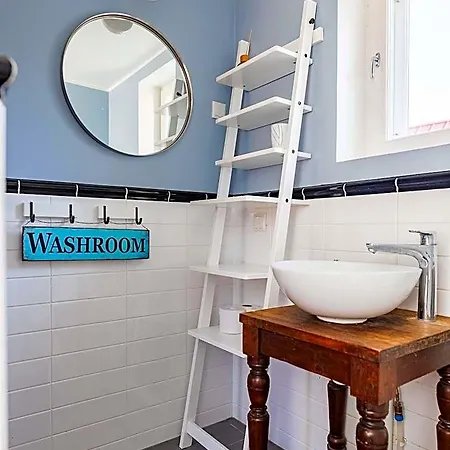 Appartement Cosy With Courtyard In Historic Building *