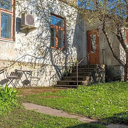 Cosy With Courtyard In Historic Building