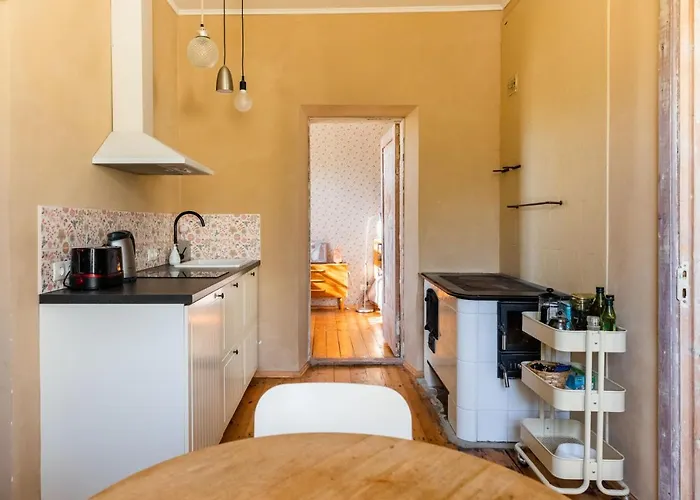 Cosy With Courtyard In Historic Building *