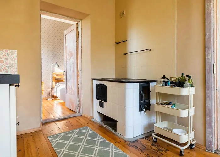 Cosy With Courtyard In Historic Building